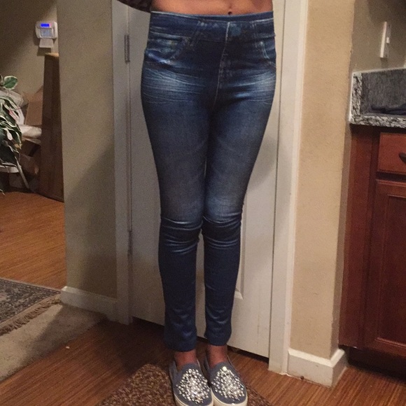 2 pairs of fleece lined leggings - Picture 6 of 7